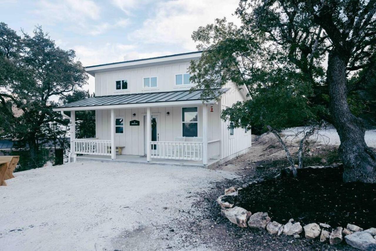 Вілла Hummingbird Haus - Hill Country Views On 20 Acres With Firepit Spring Branch Екстер'єр фото