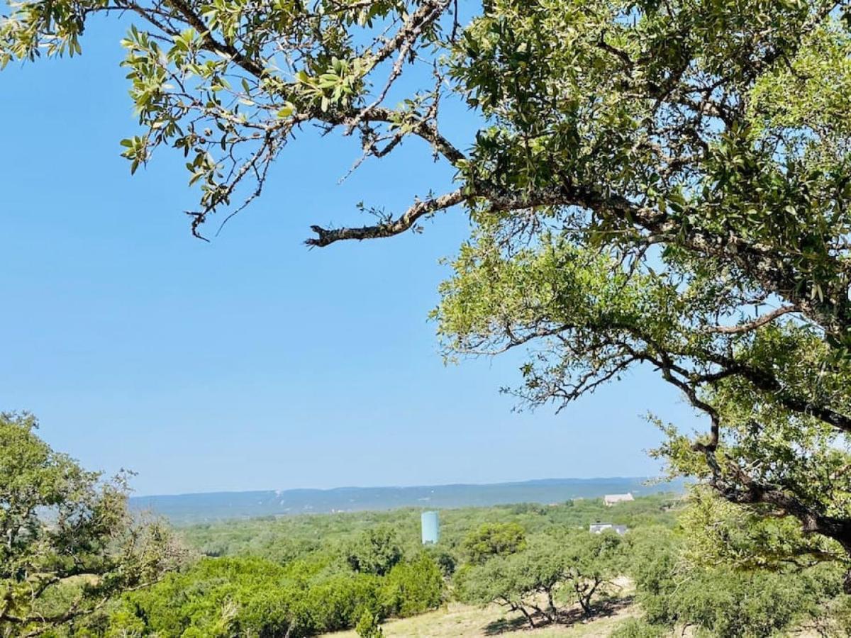 Вілла Hummingbird Haus - Hill Country Views On 20 Acres With Firepit Spring Branch Екстер'єр фото